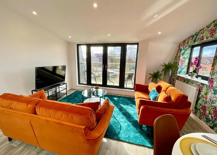 Minster Peek With Free Parking *