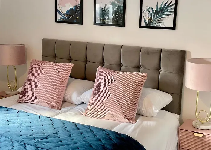 Minster Peek With Free Parking * York