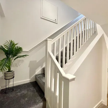 Minster Peek With Free Parking * York